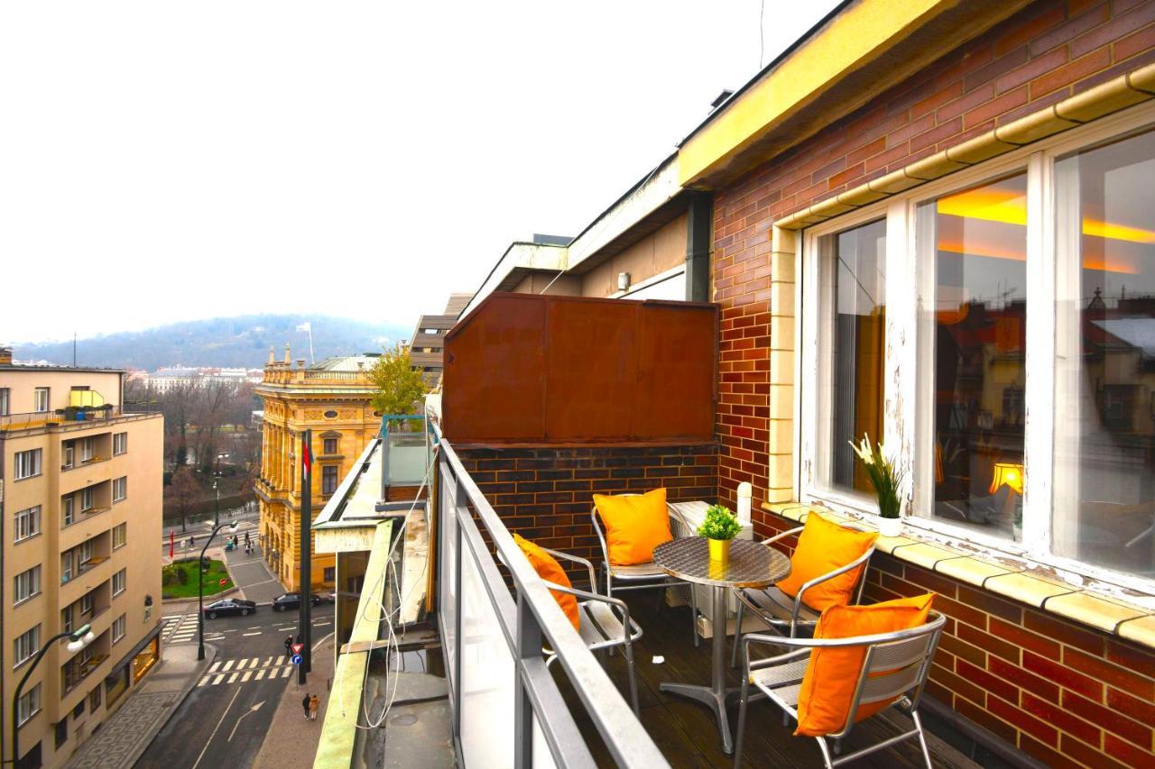 Waterfront River Side Roof Top Apartment - Terrace With City View Praga Exterior foto