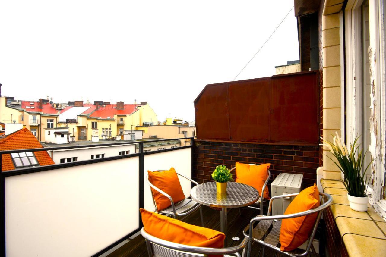 Waterfront River Side Roof Top Apartment - Terrace With City View Praga Exterior foto