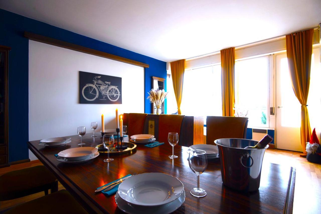 Waterfront River Side Roof Top Apartment - Terrace With City View Praga Exterior foto